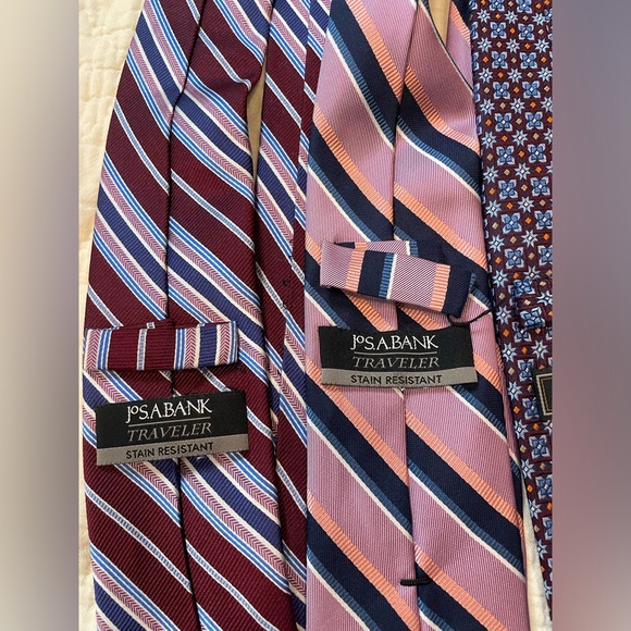 Jos. A Bank 100% Silk Tie Lot of 5 - Picture 8 of 9